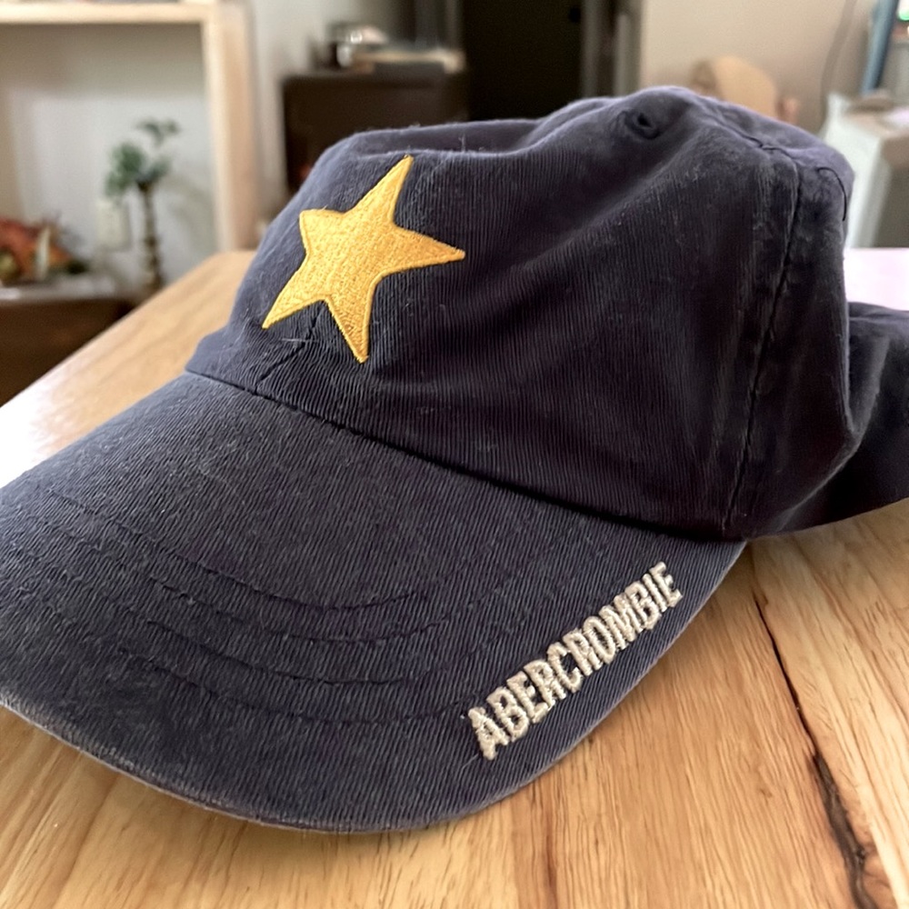 Abercrombie gold star leathers strap Preowned genuine Abercrombie and Fitch Co.